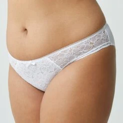 Slip Star White Luccia 6 Slip Star White Luccia -BESTFORM BOUTIQUE BL02409 016 WEB 1 759188a8 7cf2 4183 be5d 5e27126f2e8c