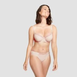 Slip Beige Rosé Sydney Pure -BESTFORM BOUTIQUE BL02563 048 WEB 3 ff12cd6e 226a 4702 9def 4f45e53292af