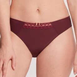 Slip Cassis Sydney Pure 6 Slip Cassis Sydney Pure -BESTFORM BOUTIQUE BL02563 08B WEB 1