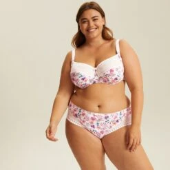 Shorty Ivoire Imprimé MARBELLA 7 Shorty Ivoire Imprimé MARBELLA -BESTFORM BOUTIQUE BL07494 9A6 WEB 3 17f60a3e 4525 44d0 81d8 fee1c1e90306