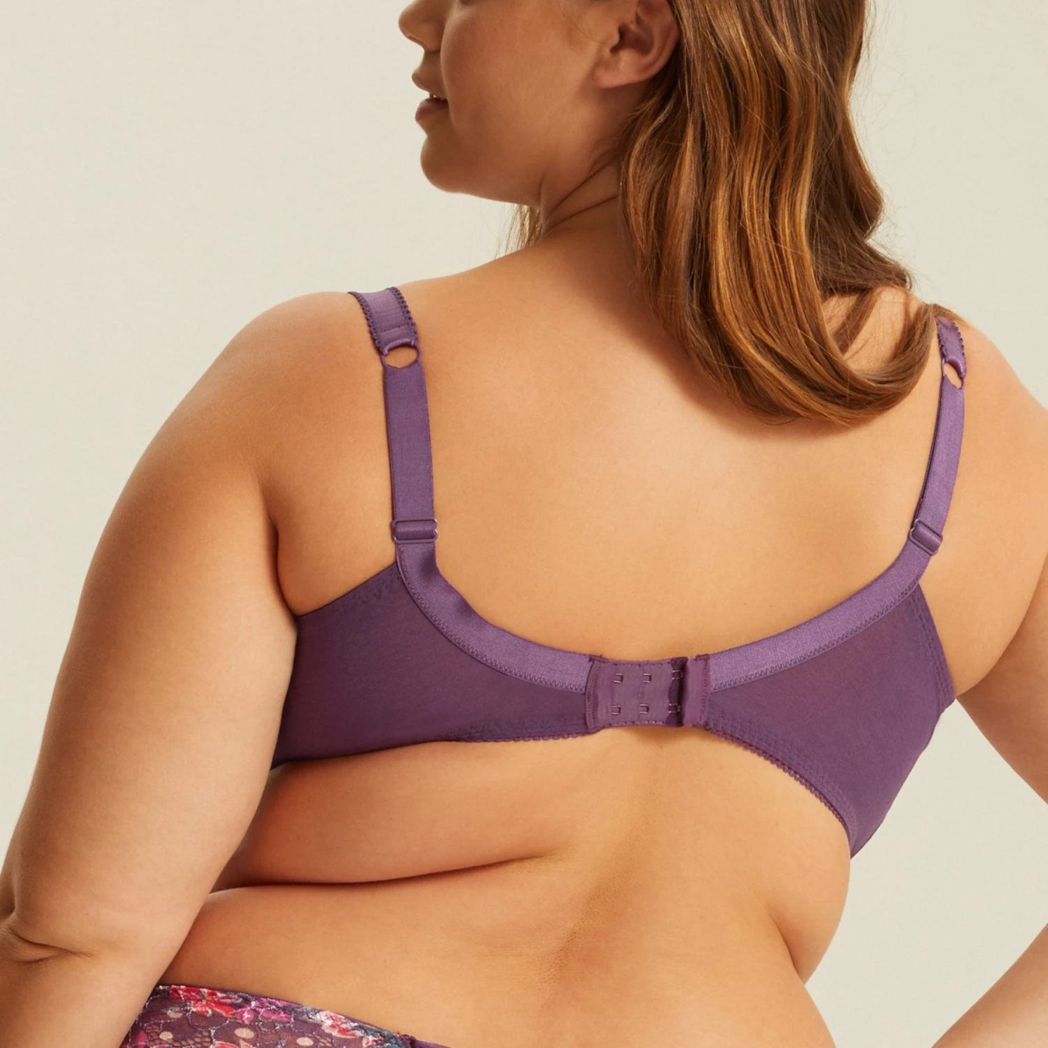 Soutien-gorge Emboîtant Avec Armatures Mûre LUCCIA SWING 2 Soutien-gorge Emboîtant Avec Armatures Mûre LUCCIA SWING – Image 2