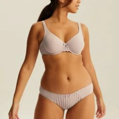 Soutien-gorge Emboîtant Avec Armatures Beige Noisette Stockholm -BESTFORM BOUTIQUE BL44446 042 WEB 31