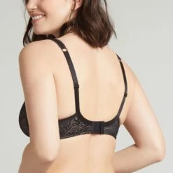 Soutien-gorge Emboîtant Avec Armatures Noir Just Me 8 Soutien-gorge Emboîtant Avec Armatures Noir Just Me -BESTFORM BOUTIQUE BL44492 030 WEB 22 6b1e81c5 b6a2 4665 bd08 ece09cd03153