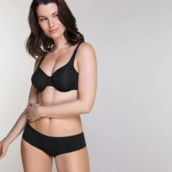 Slip Noir Livorne 7 Slip Noir Livorne -BESTFORM BOUTIQUE CL02875 030 WEB 3 339834a2 0098 4c5a affe f9b8b19b1bc1