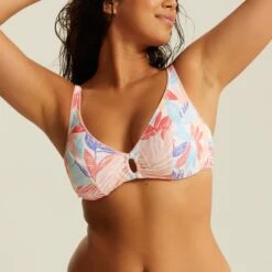 Haut De Maillot Avec Armatures Garden EGADI 8 Haut De Maillot Avec Armatures Garden EGADI -BESTFORM BOUTIQUE CS17104 9V2 WEB 11